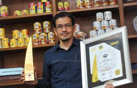 PERTIMA Raih Anugerah ‘The Brandlaureate World Halal BestBrands Award Consumer Canned Sardines’